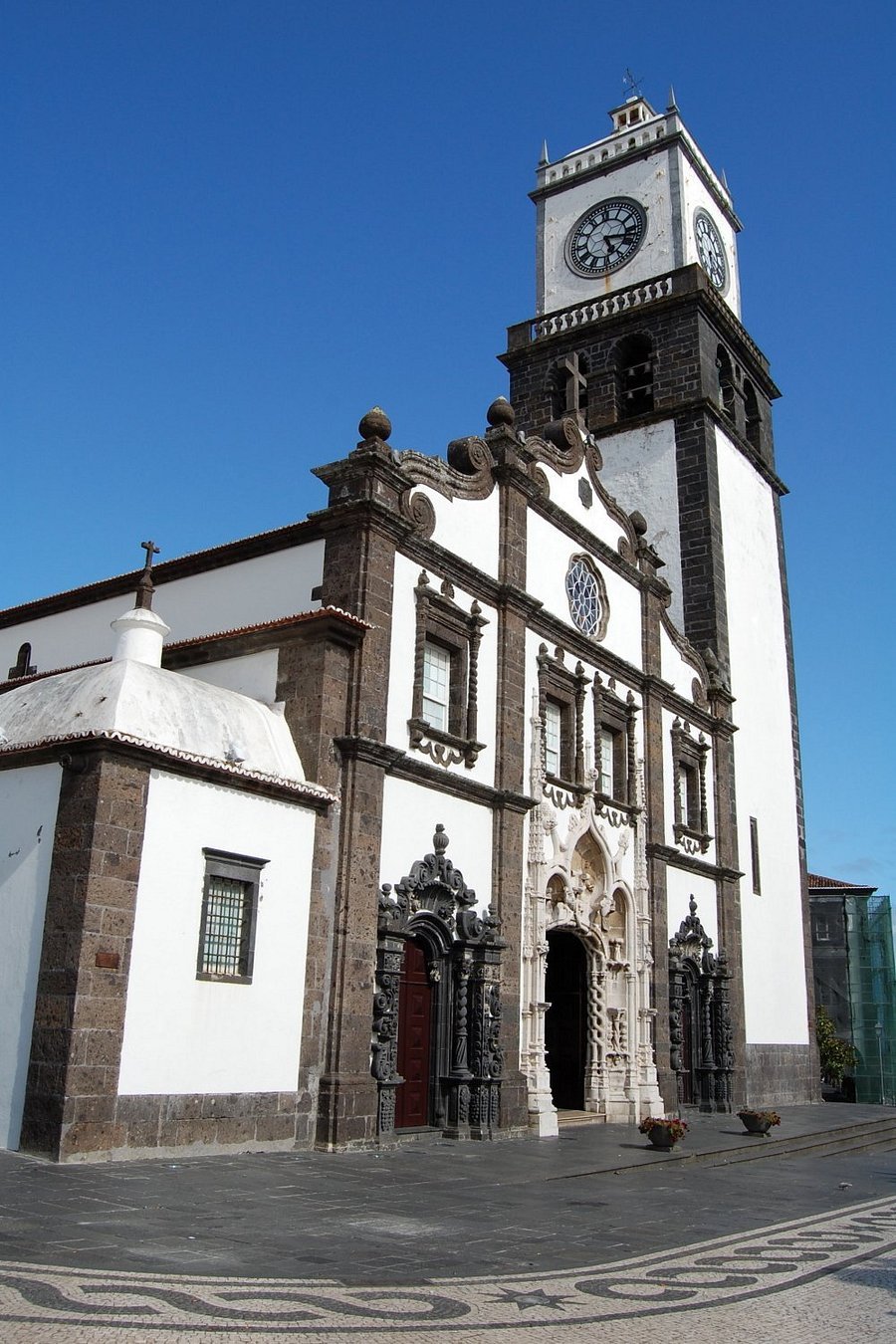 São Sebastião Main Church in Ponta Delgada