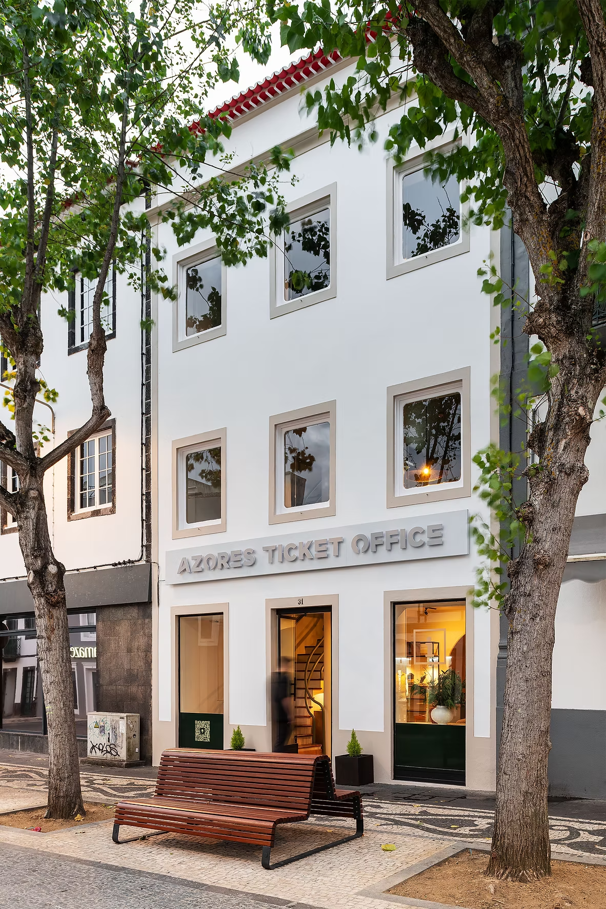 Azores Ticket Office in Ponta Delgada